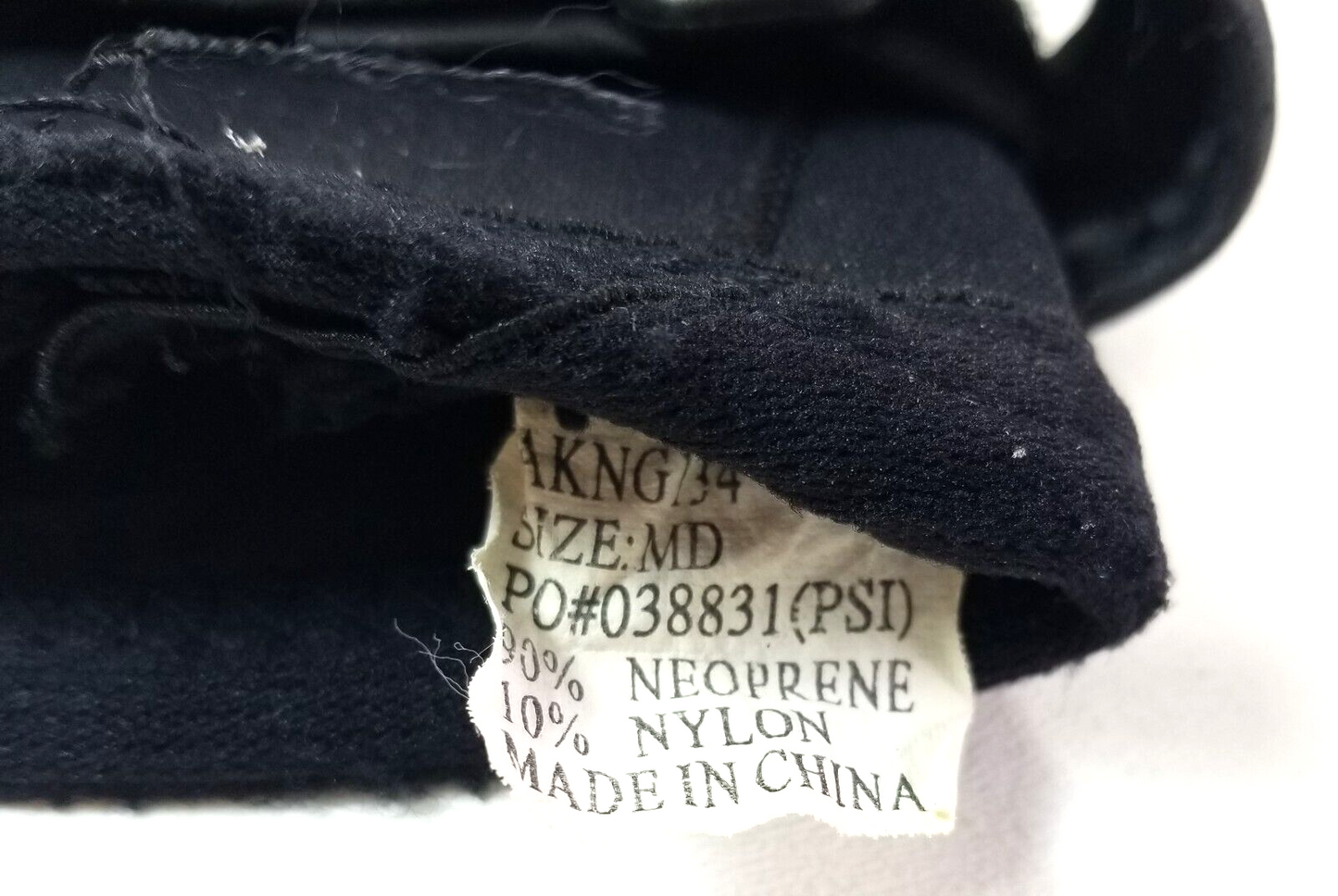 Akona Adventure Scuba Diving 3mm Gloves Neoprene Size Medium, MD, M        #4925