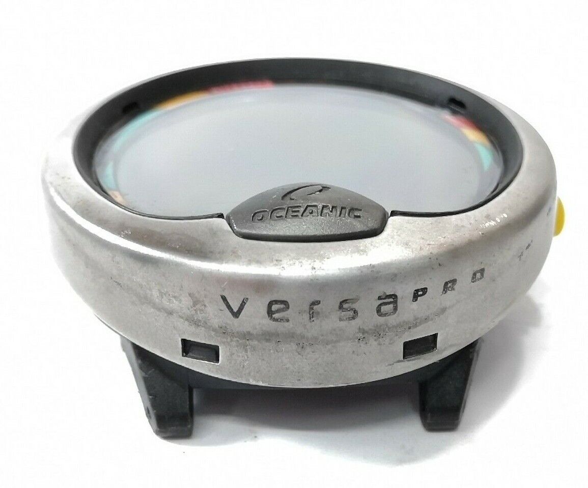 Oceanic Versa Pro Wrist Scuba Dive Computer Puck As-Is Says, "ALT" #1569