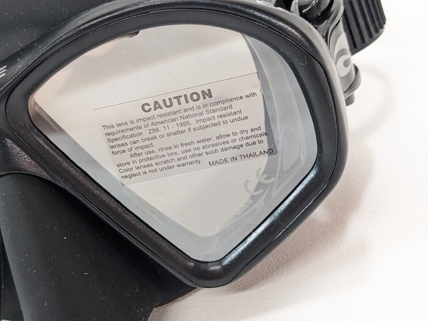 Bare Predator High Definition Color Correcting Mask Scuba Dive with Case Box NEW
