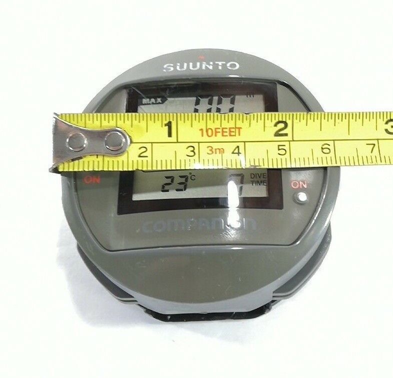 Suunto Metric SeaQuest Companion Scuba Dive Computer Puck New Battery       1009