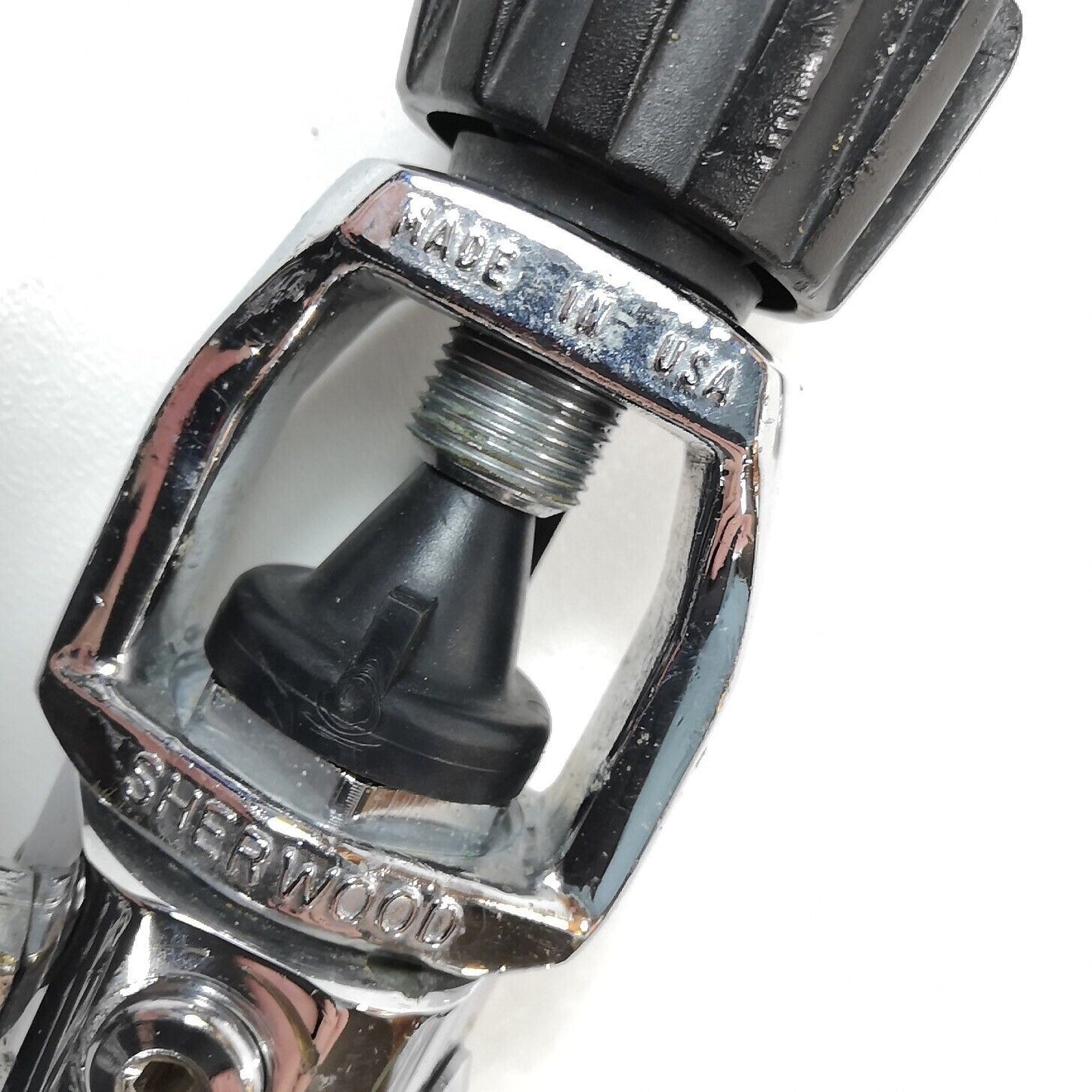 Sherwood Scuba Dive Regulator Yoke First Stage 1x HP 4x LP Ports + Inflator Hose