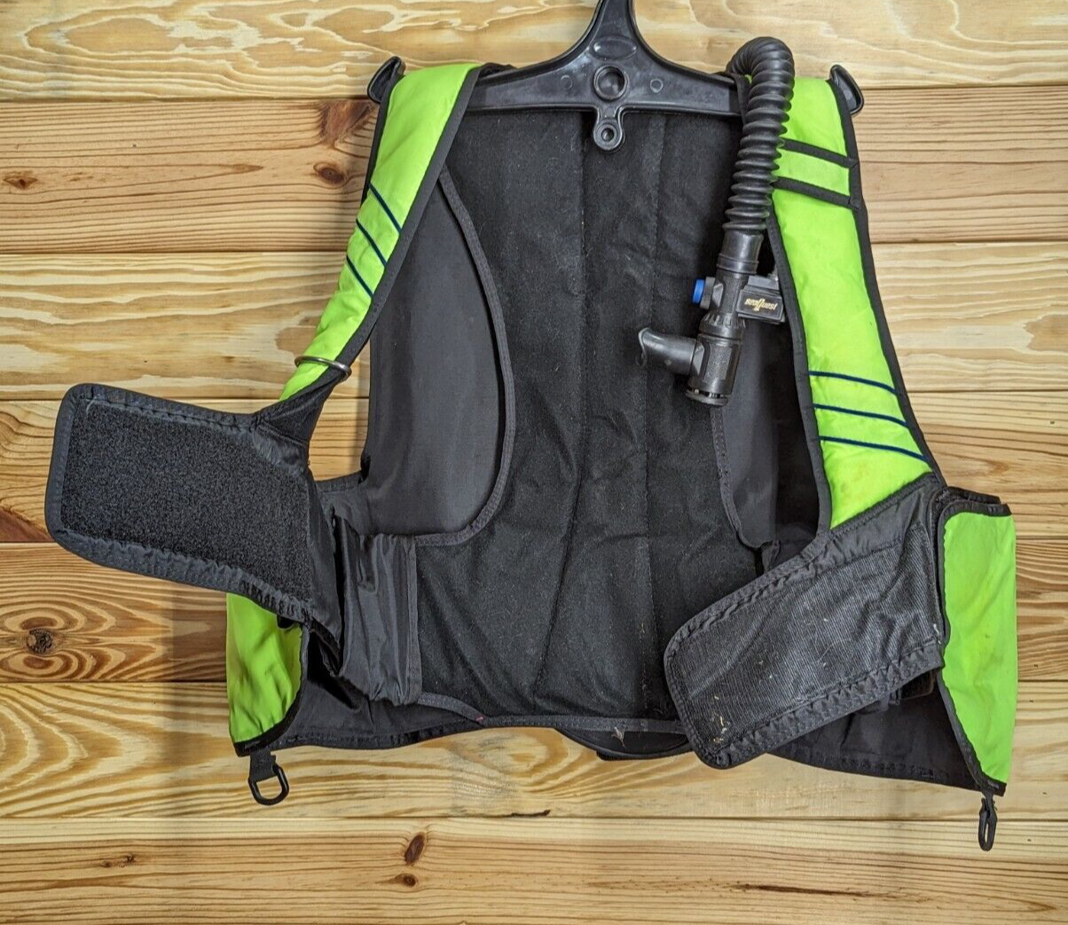 SeaQuest Scuba Dive BC BCD M, L Medium Large Buoyancy Compensator Vest Jacket