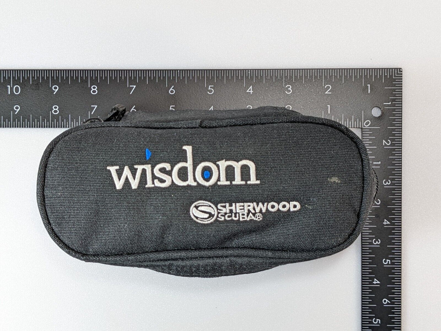 Sherwood Wisdom Padded Scuba Dive Console Computer Pocket Protector Case Diving
