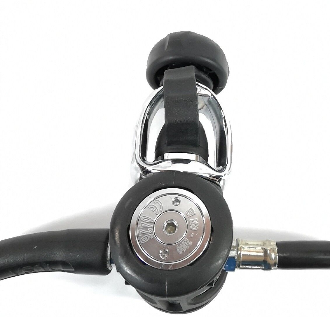 TUSA Scuba Diving Regulator Set 1st & 2nd Stage Balanced Piston First Second 6868