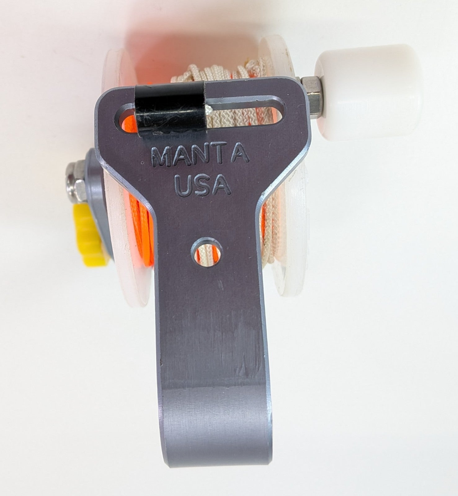 Manta Mini Cave Tec Wreck Scuba Diving Reel with 100' of #24 Braided Nylon Line6