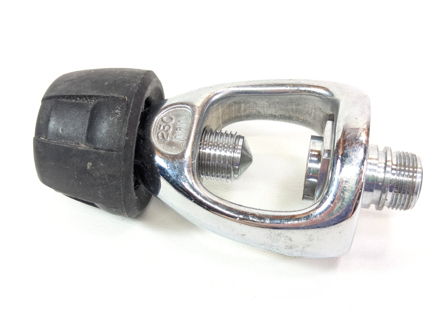 Scubapro Universal Yoke Regulator Converter Adapter Kit Scuba Dive MK25, MK205