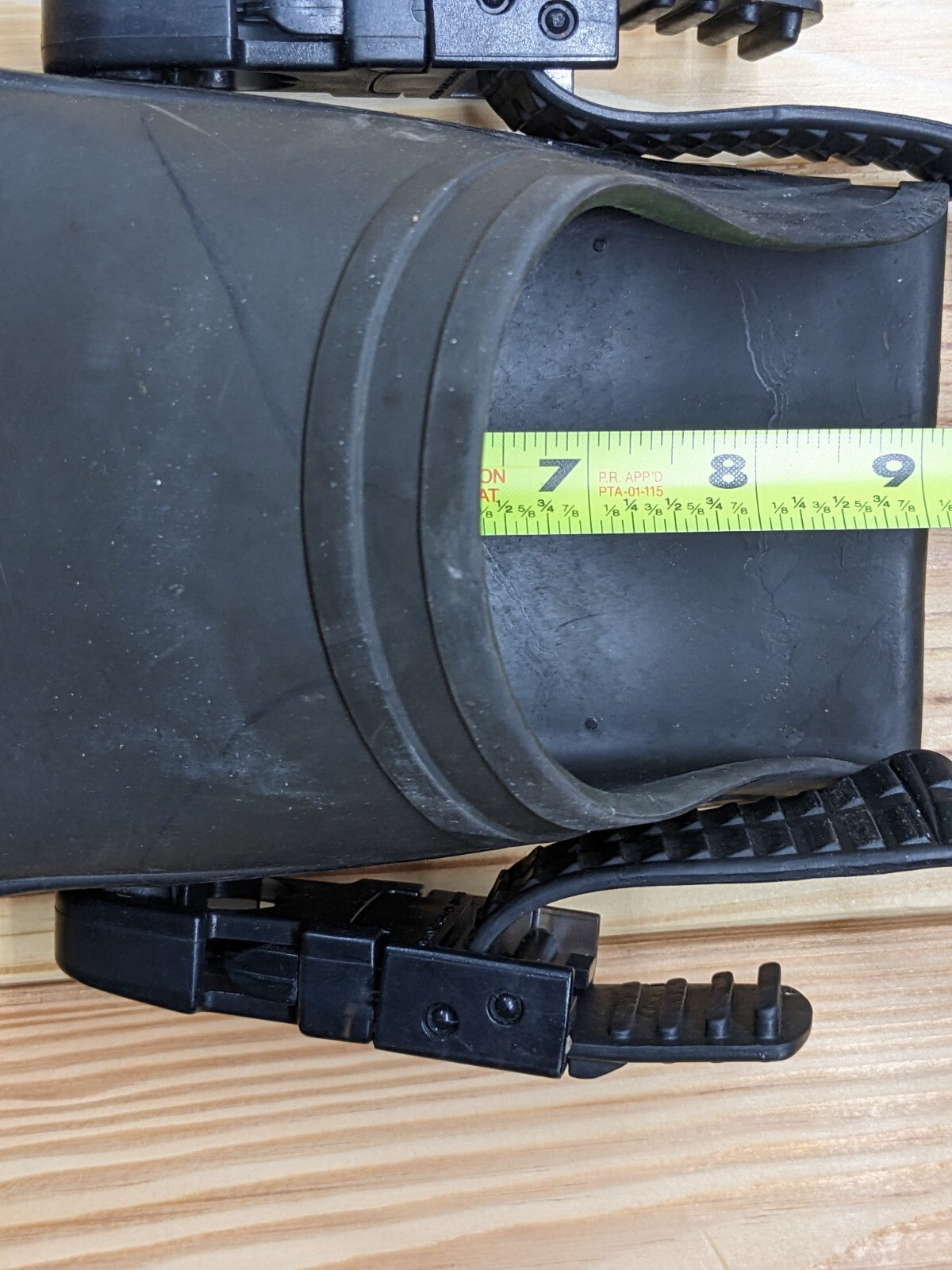 Tusa Liberator Graphite Open Heel Scuba Dive Snorkel Fins Flippers Size Regular11