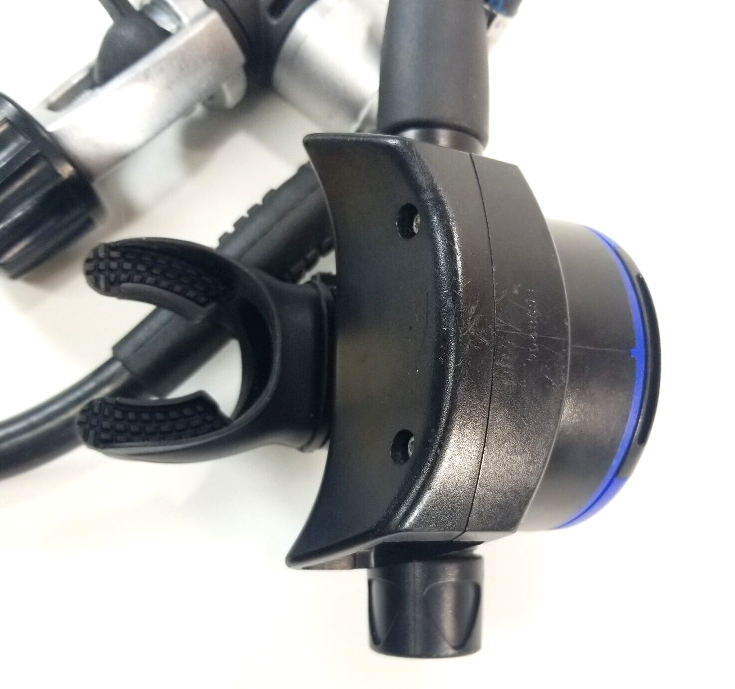 Oceanic Delta 2 Scuba Dive Regulator Set Yoke 1st Stage Adjustable Balanced 39738