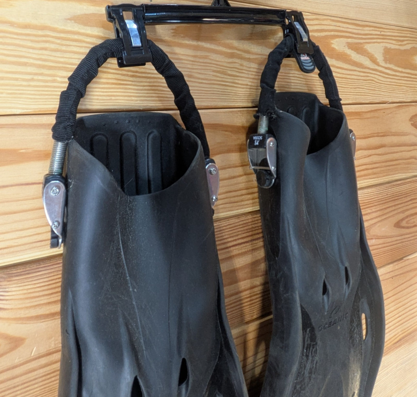 Oceanic Viper Open Heel Dive Snorkel Fins Flippers XL - XS Scuba Spring Straps7