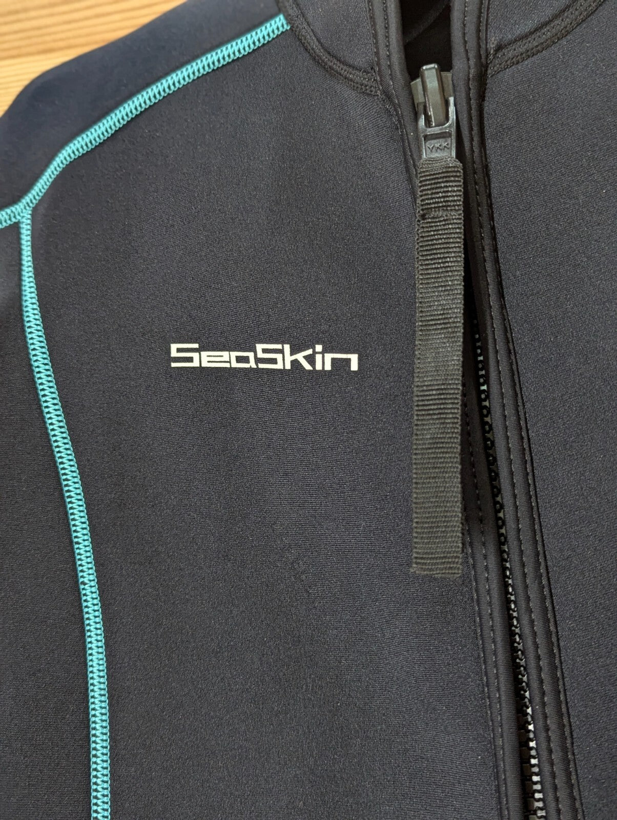 SeaSkin Women's 3mm Shorty Size Large Scuba, Dive, Surf WetSuit Blue / Black3