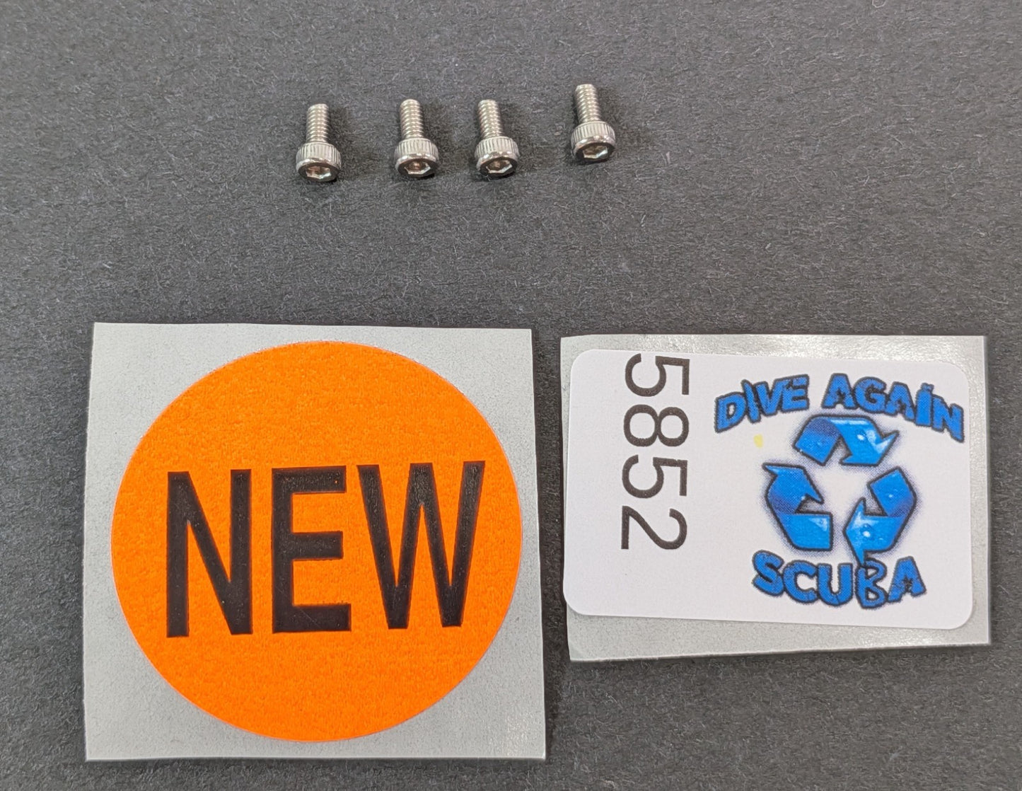 4 X Stainless Steel Screws For Suunto D9 Scuba Dive Computer Wrist Watch Strap1