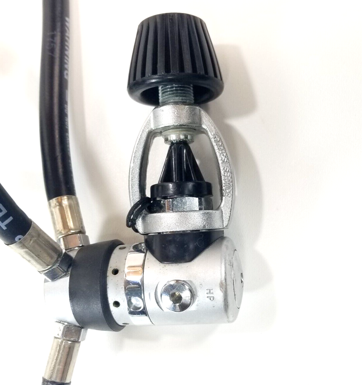 International Divers idI Scuba Regulator Set Yoke 1st, Osprey 2nd, Razor Octo6