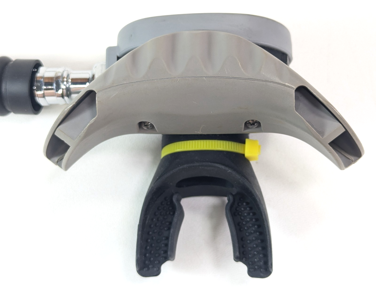 Sherwood Oasis Scuba Dive Regulator Set Yoke, 1st, 2nd Stage & Inflator SRB57009