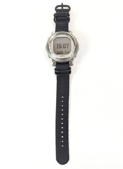 SUUNTO D9tx Titanium Trimix SCUBA DIVE COMPUTER WRIST WATCH Wireless Nitrox 55451