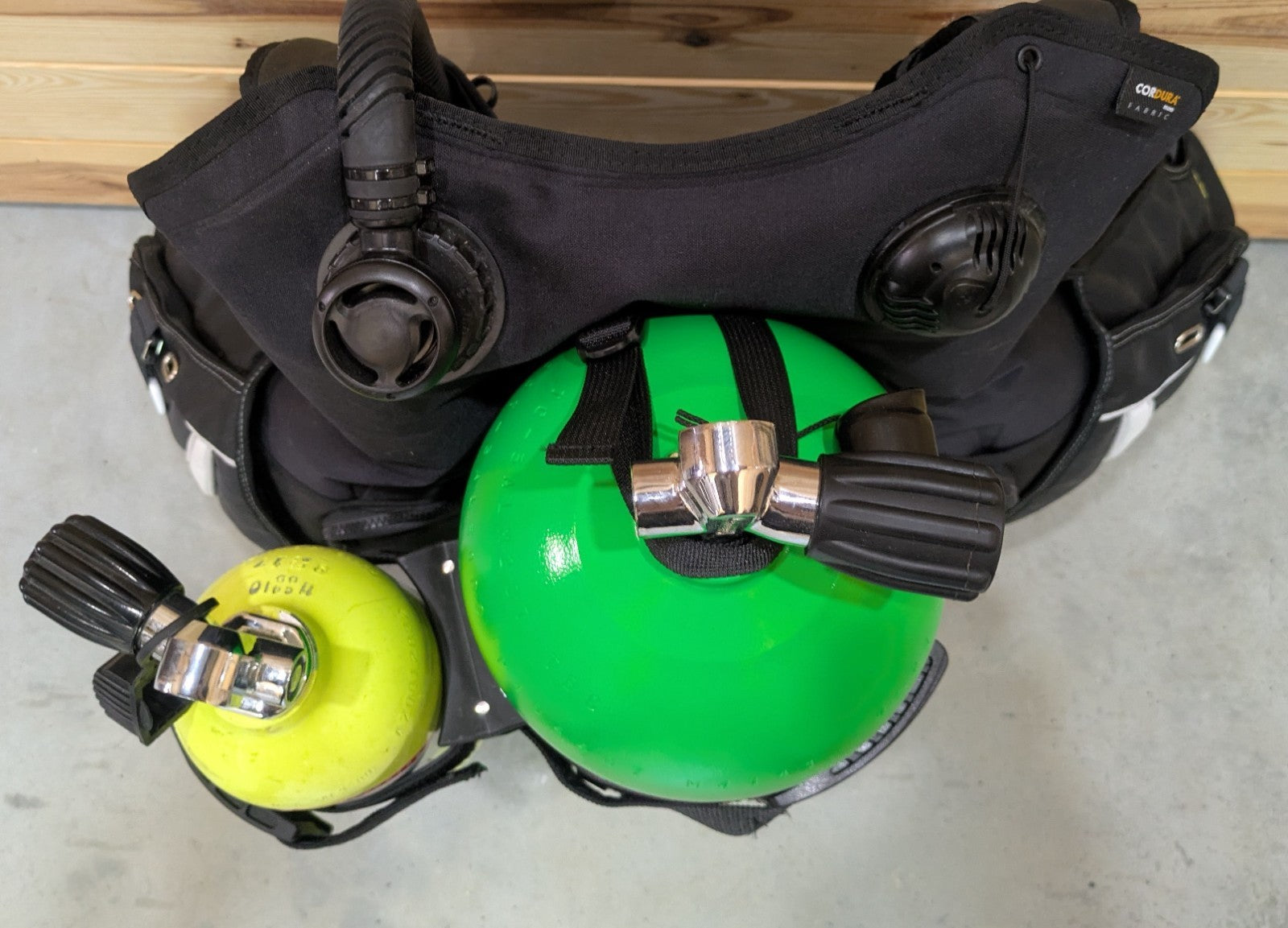 Scuba Dive Pony Bottle Tank Mount Holder Mounting Bracket Spare Air Cylinder7