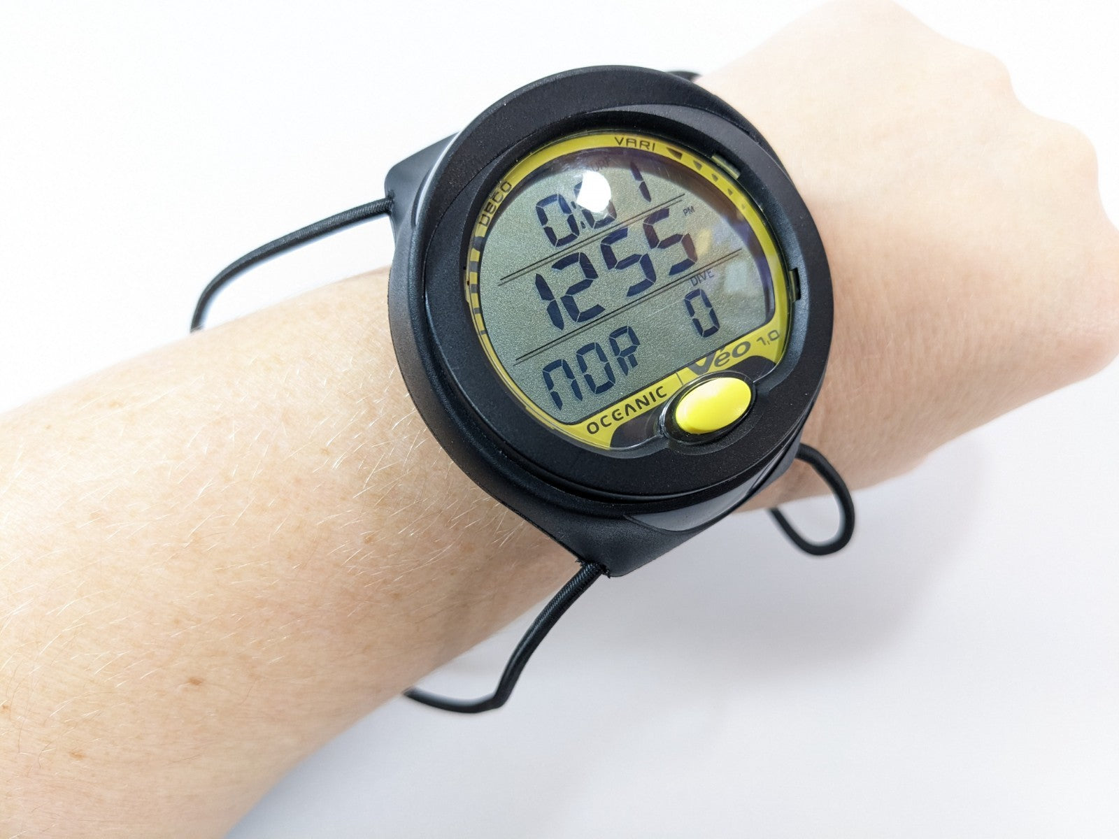 Oceanic Veo Bungee Wrist Mount Scuba Dive Computer 1.0 100 180nx 200 250 XR1 Nx9
