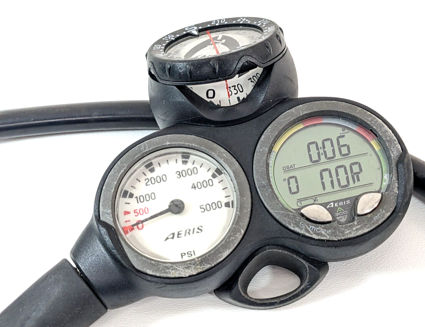 Aeris A300 XT Air Integrated Scuba Dive Computer Console Air & Nitrox  A300xt2