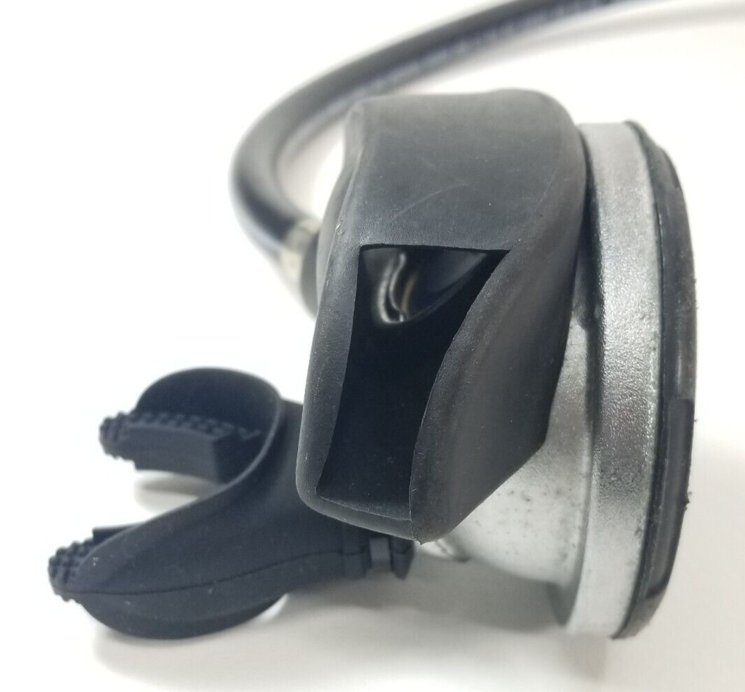 International Divers idI Scuba Regulator Set Yoke 1st, Osprey 2nd, Razor Octo17