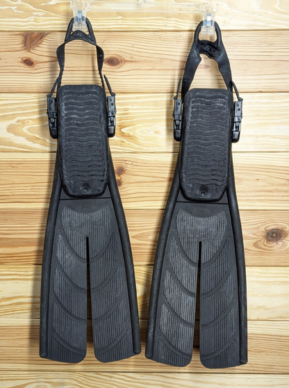 Genesis Blitz Open Heel Adjustable Scuba Dive Snorkel Split Fins Flippers Small1