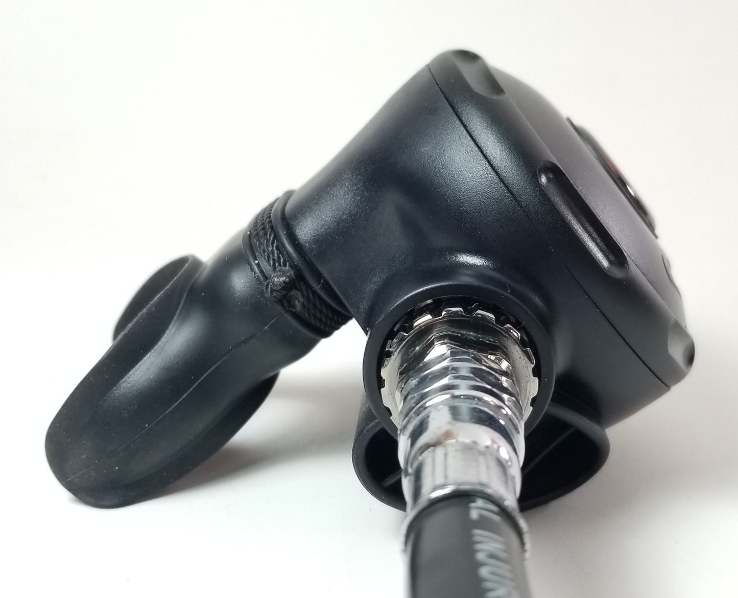 HOG D1, DIN Classic Scuba Regulator Set 1st Stage & Primary 2nd Stage Adjustable10