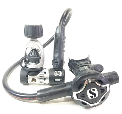 Scubapro Regulator Set MK20 Yoke 1st Stage S600 2nd Stage Scuba Dive EXCELLENT!!