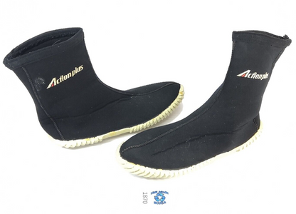 Action Plus Scuba Diving Fishing Boots Size 6 Neoprene Booties0