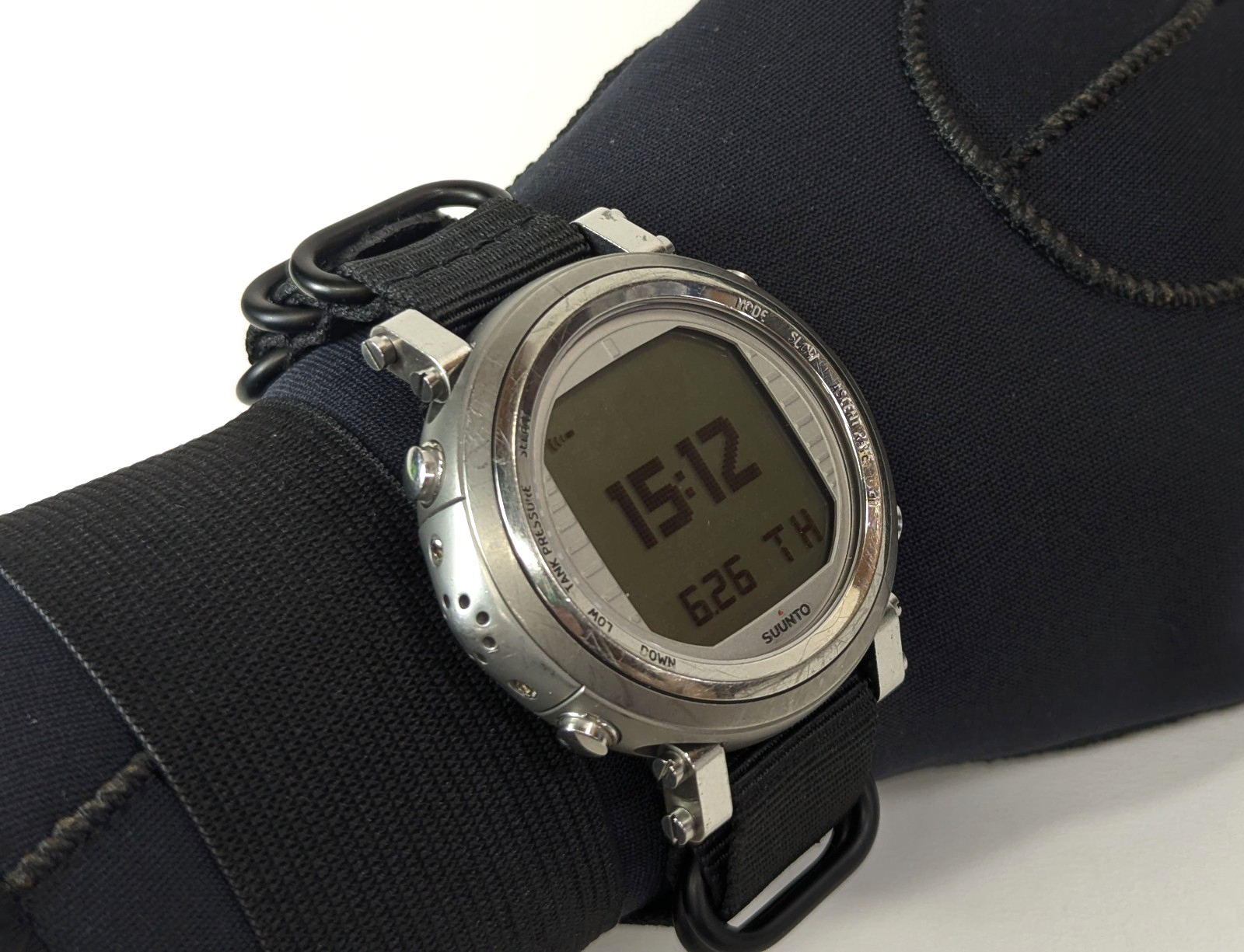 SUUNTO D9tx Titanium Trimix SCUBA DIVE COMPUTER WRIST WATCH Wireless Nitrox 55458