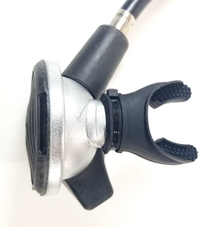 International Divers idI Scuba Regulator Set Yoke 1st, Osprey 2nd, Razor Octo13