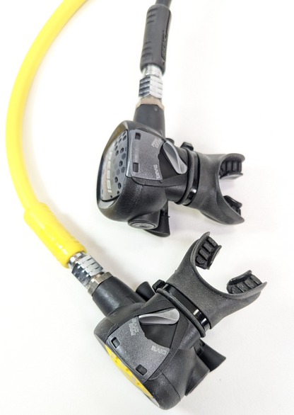 Cressi XS Compact AC2 Complete Regulator Set Yoke 1st, 2nd Stage, Octo EXCELLENT3