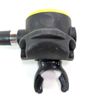 Mares Rebel MR12 Complete Scuba Diving Regulator Set Yoke 1st, 2nd Stage Octo11