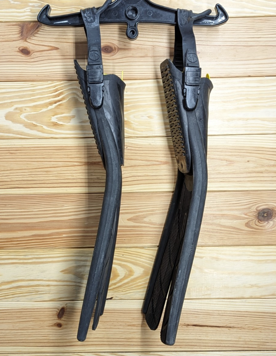 Genesis Blitz Open Heel Adjustable Scuba Dive Snorkel Split Fins Flippers Small9