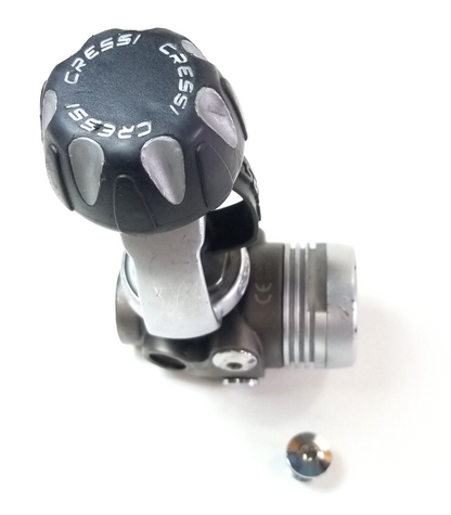 Cressi T-10 SC Scuba Diving Yoke First 1st Stage Regulator + Dust Cap T10  #4939