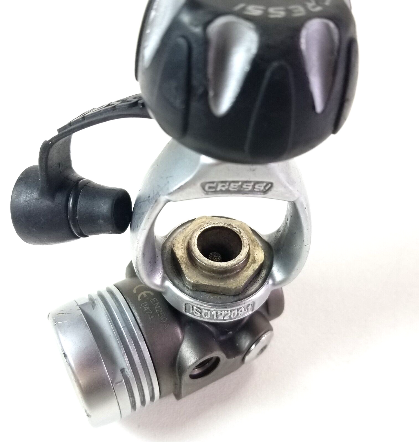 Cressi T-10 SC Scuba Diving Yoke First 1st Stage Regulator + Dust Cap T10  #4939