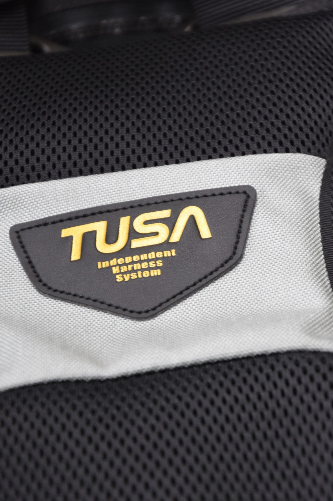 Tusa T-Wing Scuba Dive Tech BC BCD, Aluminum Harness, Back Inflate (BC-0502B-GR)7