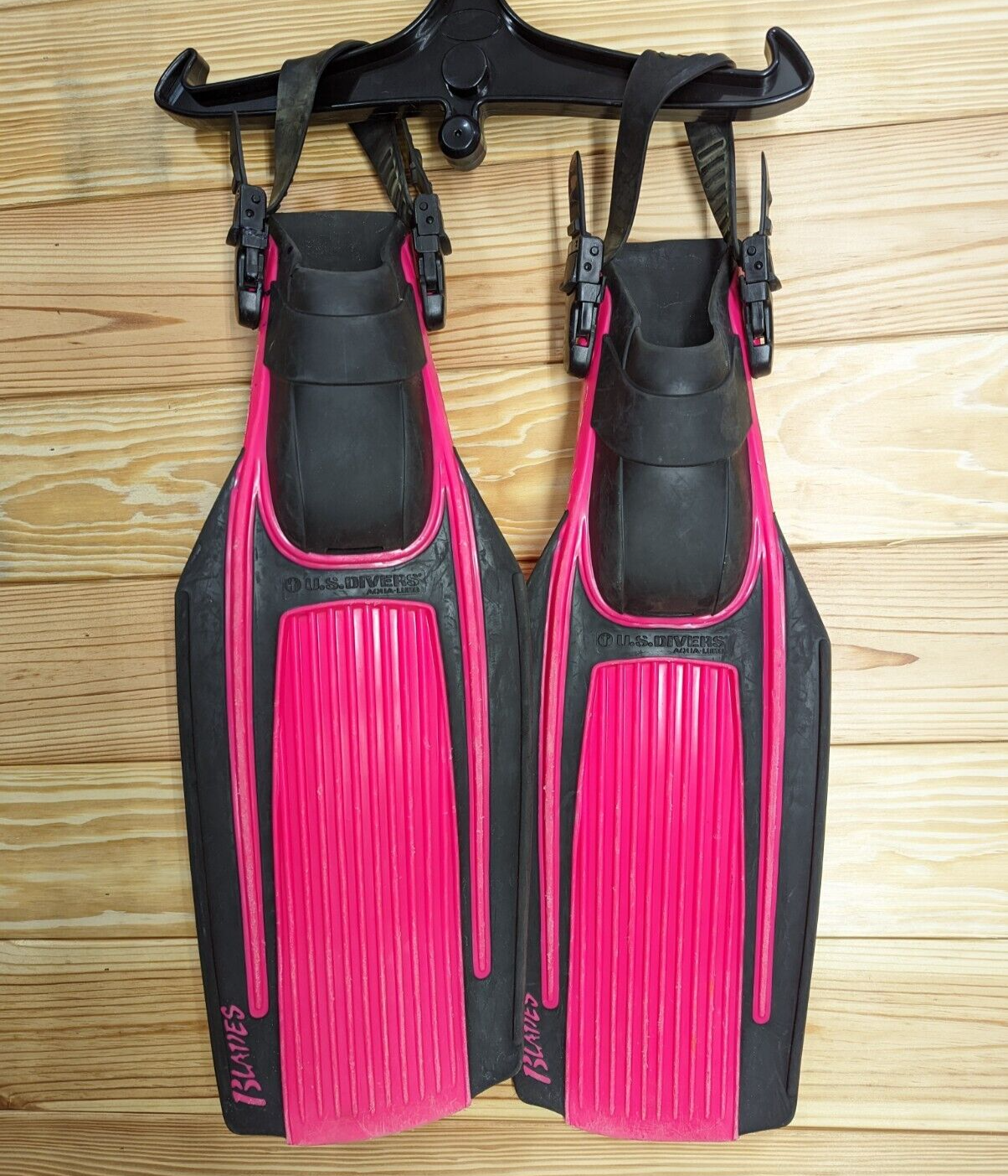 Pink US Divers Aqua Lung Blades Open Heel Scuba Dive Snorkel Fins Flippers Small0