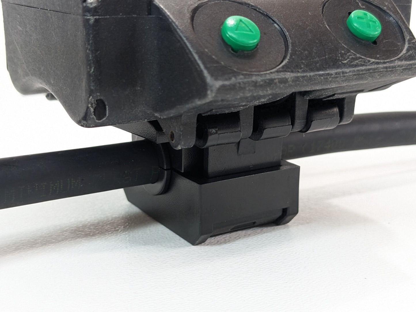 Hose Mount for Aeris 750GT, Savant Scuba Dive Computer6