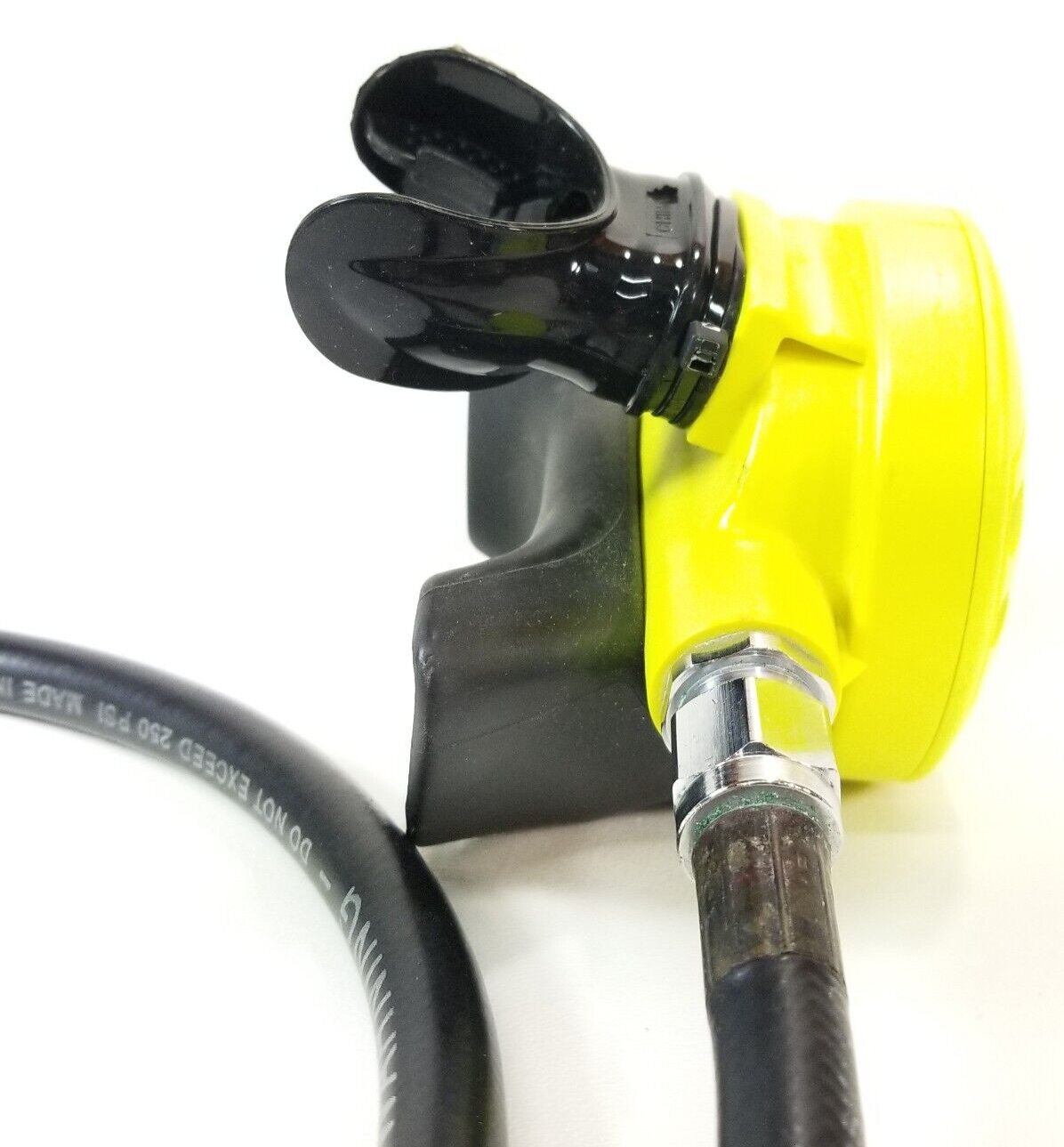 US Divers - Aqua Lung Conshelf Octo Octopus 2nd Stage Scuba Dive Regulator #39948