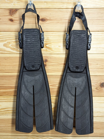 Genesis Blitz Open Heel Adjustable Scuba Dive Snorkel Split Fins Flippers Small