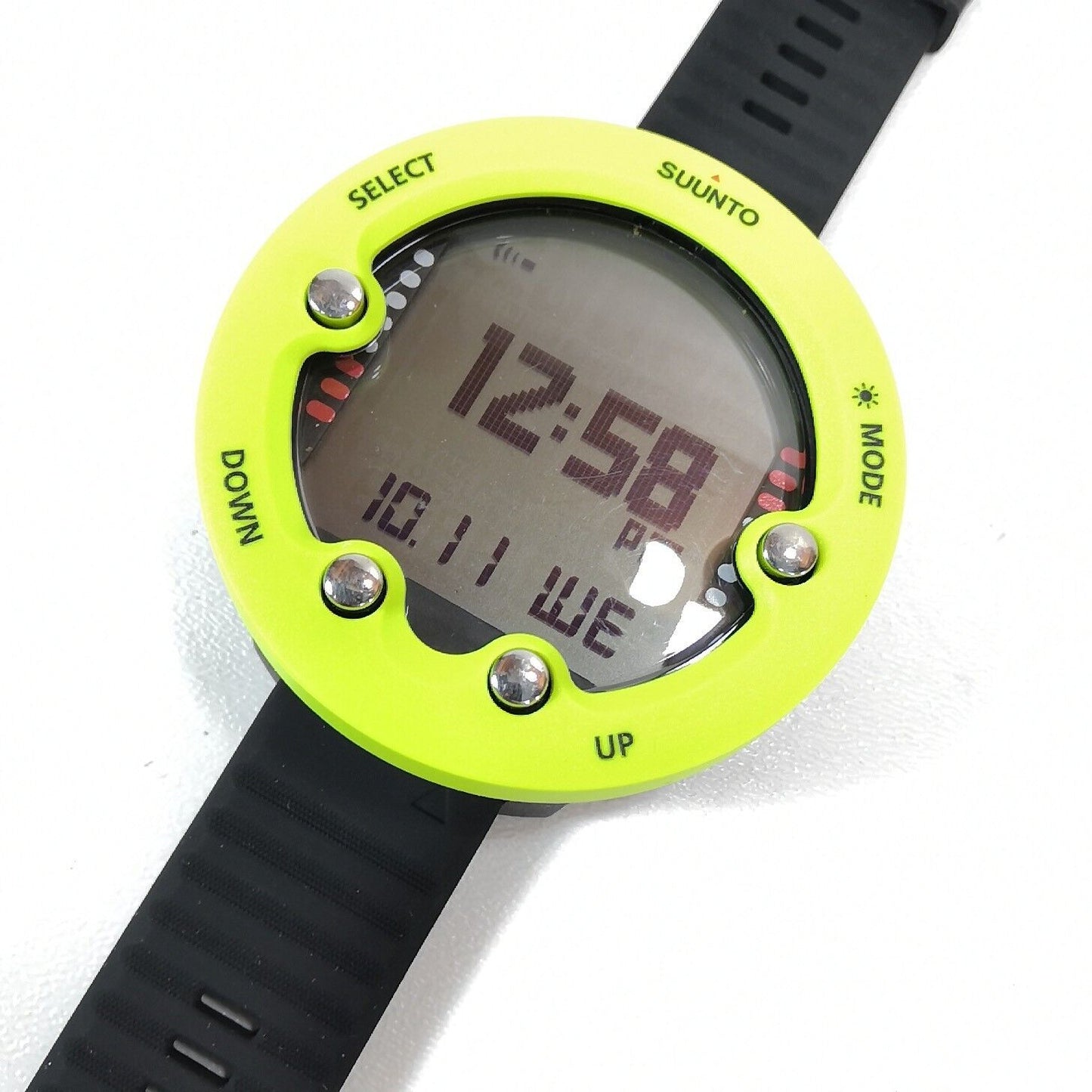 Suunto Zoop Novo Wrist Scuba Dive Computer Air & Nitrox Lime               #3112