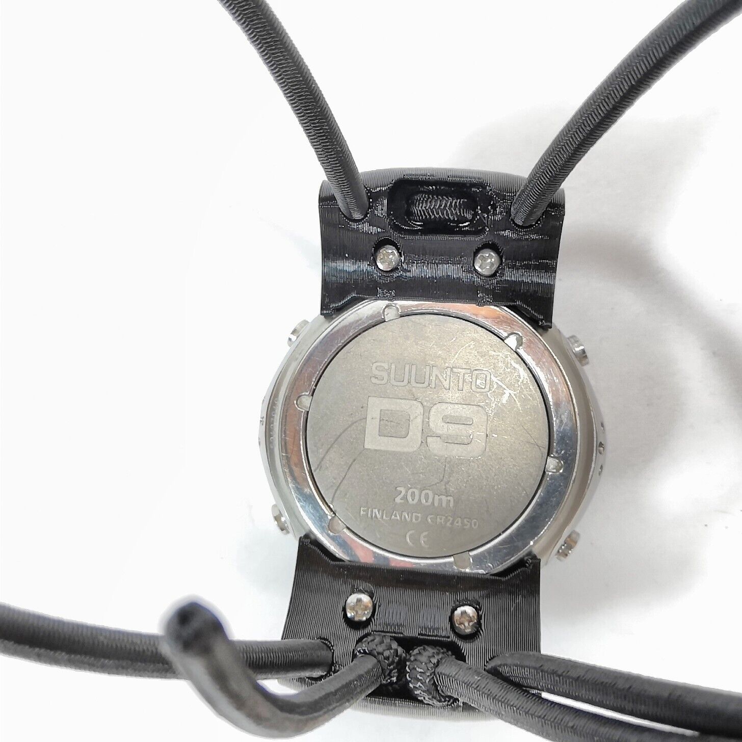 SUUNTO D9 Titanium SCUBA DIVE COMPUTER WRIST WATCH Bungee Mount Wirele –  Dive Again Scuba